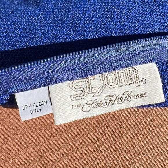 St. John Vintage Bedazzled Mock Turtleneck Sweater with Shoulder Pads, Women’s 2 - Picture 8 of 11